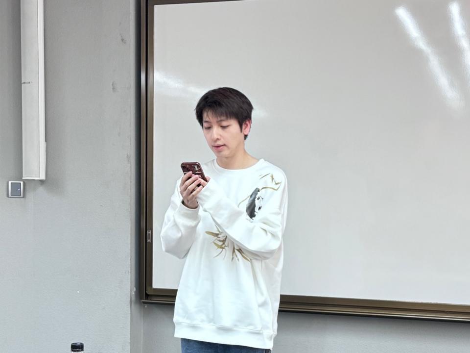 ONE游戏官网-皇马巴塞赞助商