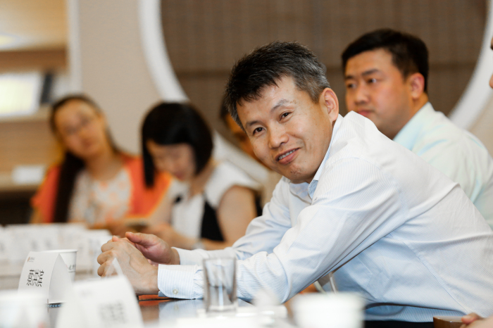 ONE游戏官网-皇马巴塞赞助商