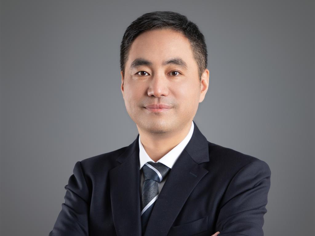 ONE游戏官网-皇马巴塞赞助商