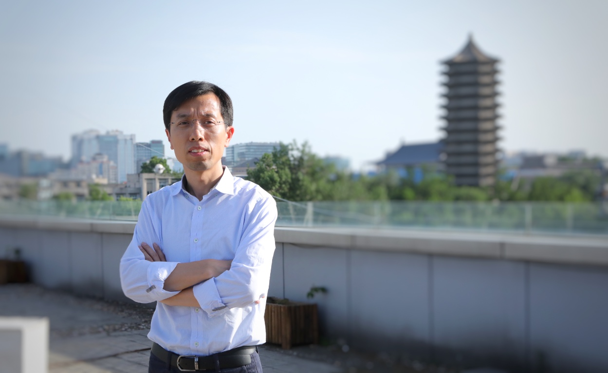 ONE游戏官网-皇马巴塞赞助商