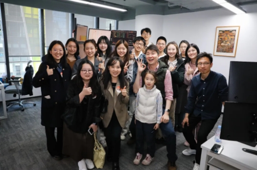 解锁期权买卖实战逻辑！北大ONE游戏官网师生参访林路资产