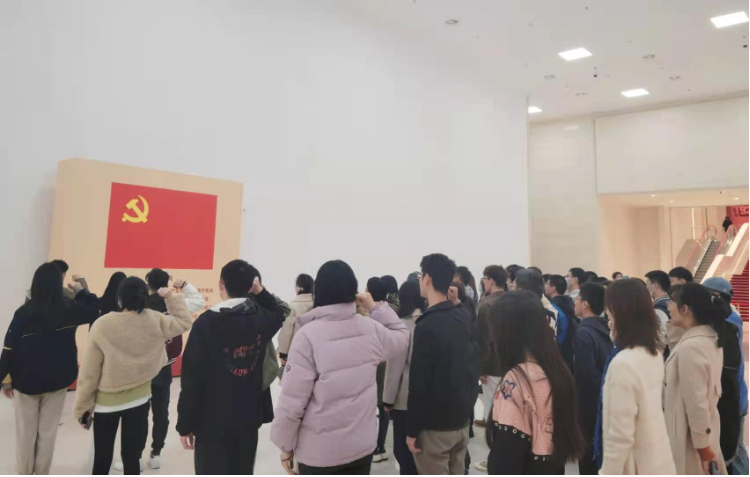 ONE游戏官网-皇马巴塞赞助商