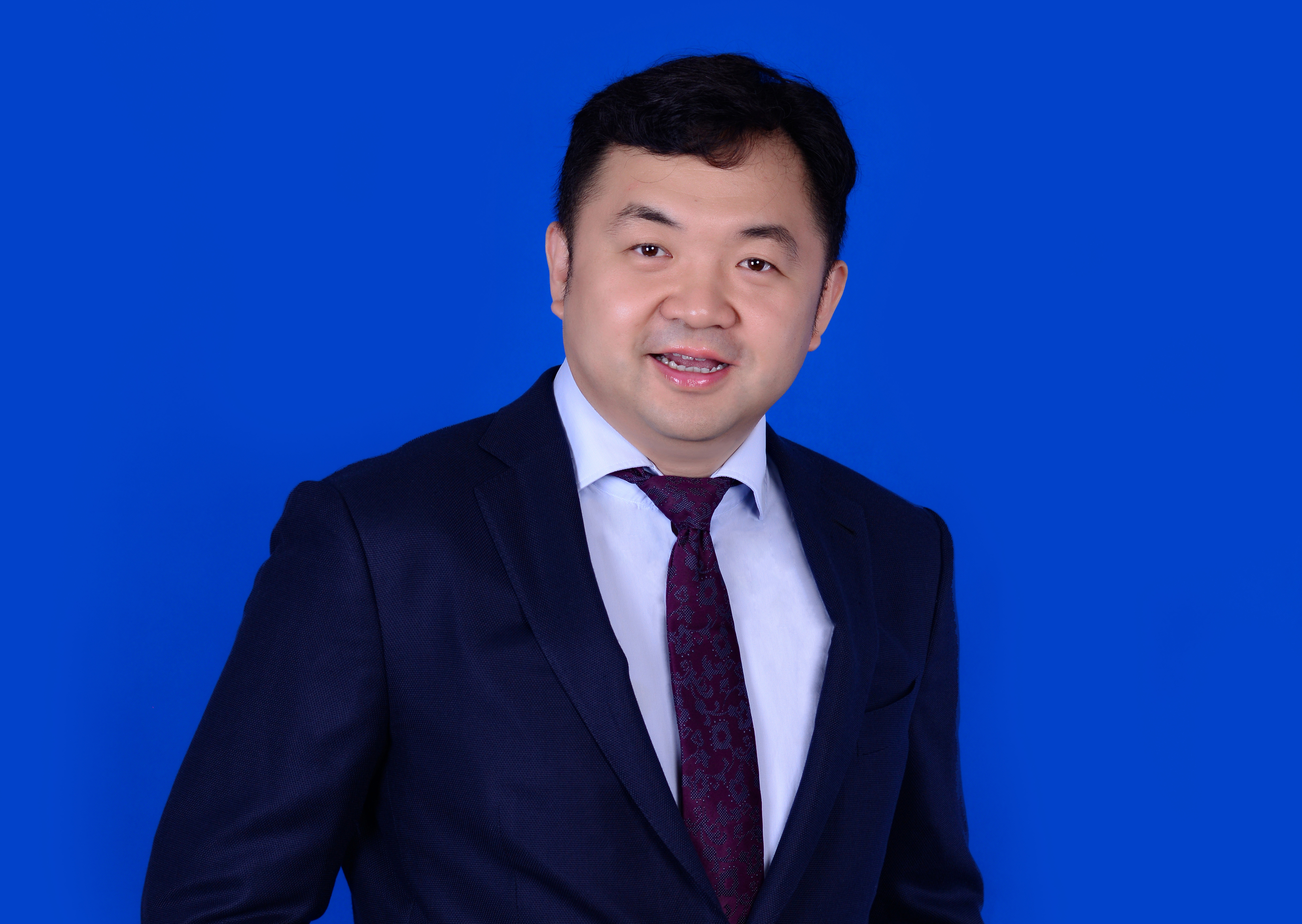 ONE游戏官网-皇马巴塞赞助商