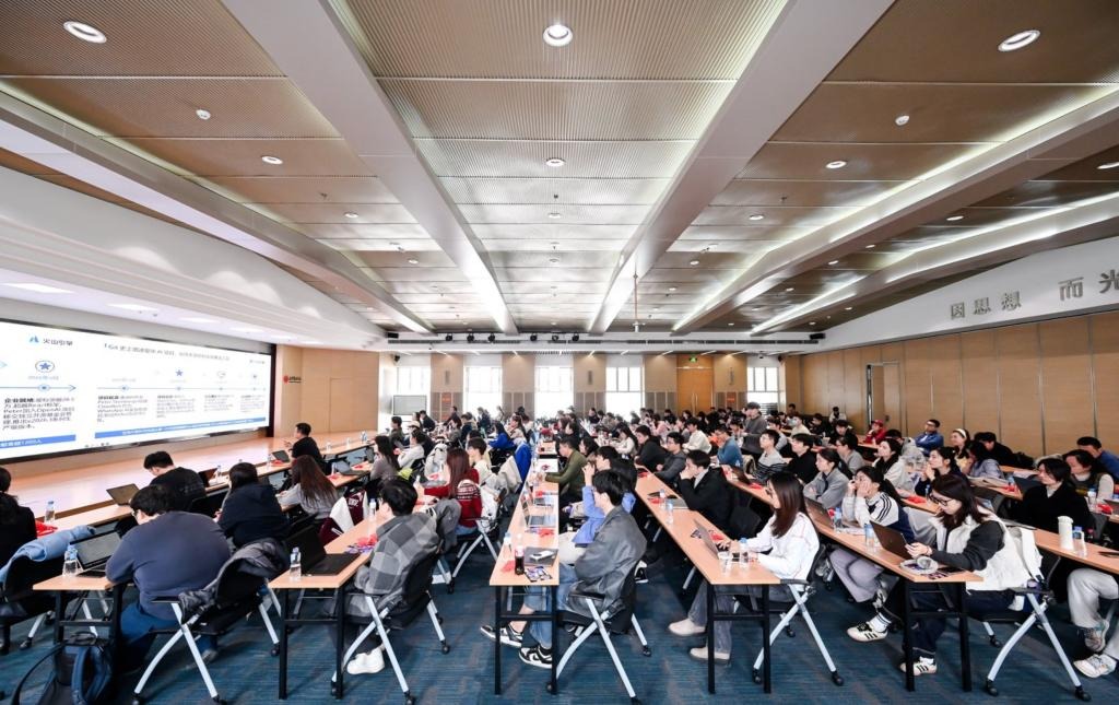 ONE游戏官网-皇马巴塞赞助商